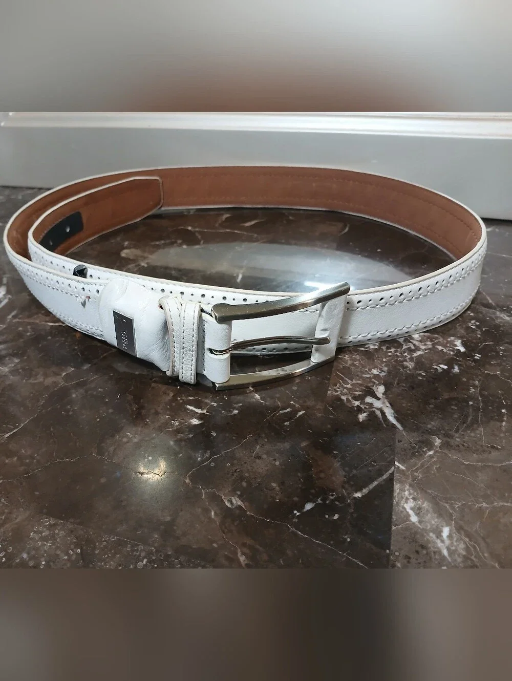 Nike Golf  White Leather Belt with Silver Buckle